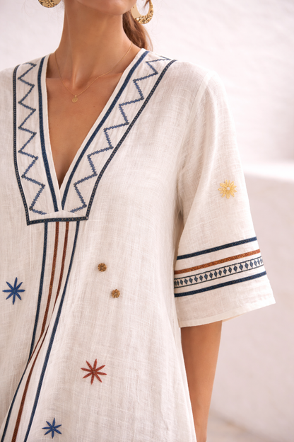 Naomi | Vestido de playa elegante azul con detalle dorado