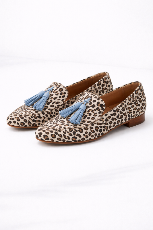 Chiara | Mocasines de leopardo con borla azul