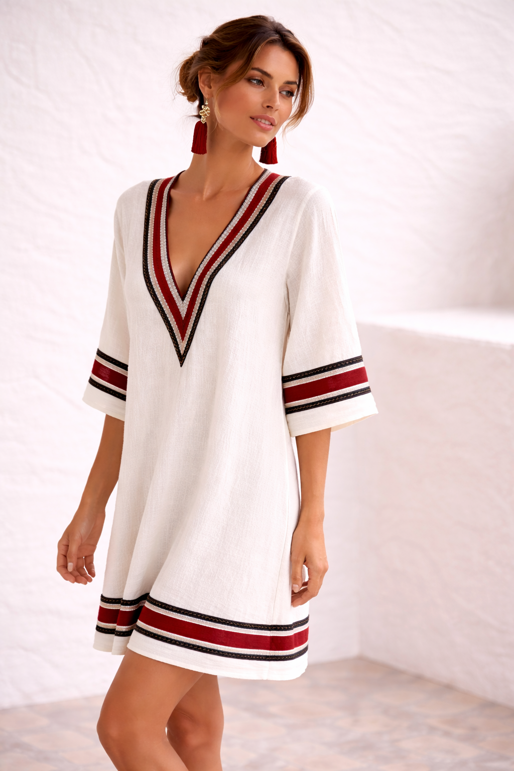 Nina | Vestido de playa elegante estampado en negro y rojo